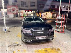 کرایسلەر 300